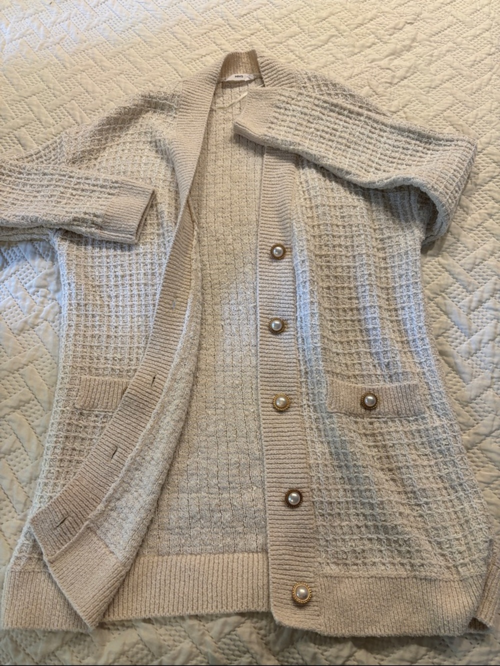 Gorgeous cottage core Mango Cozy Cream Button-Front Women's Cardigan Sweater